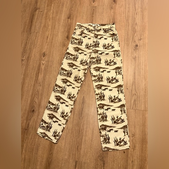 Reformation Sonora Desert Print Straight Leg Jeans Size 26 “Desert Sand” Wash - Picture 5 of 11